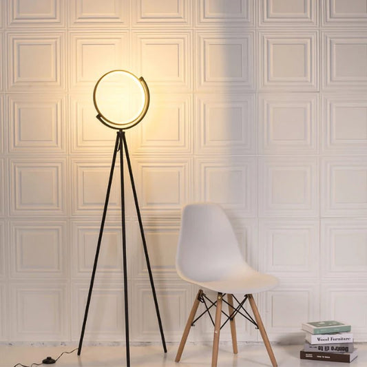 Ring light holder floor lamp