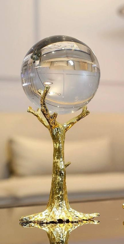 Shiny ball sculpture