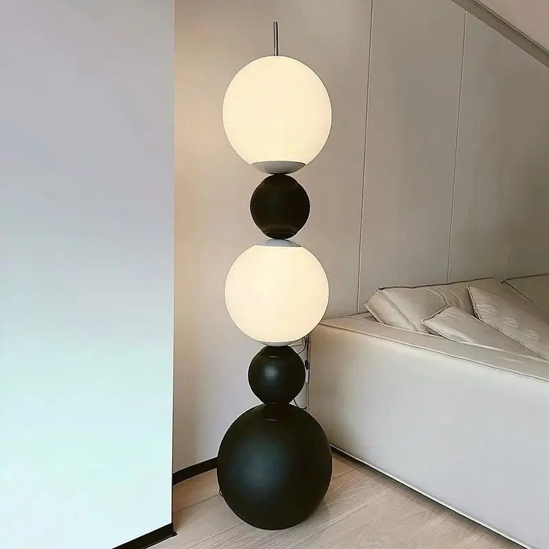 Pumpkin balls floor lamp