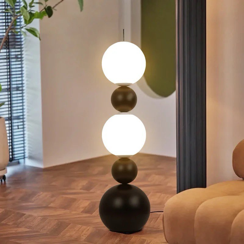 Pumpkin balls floor lamp