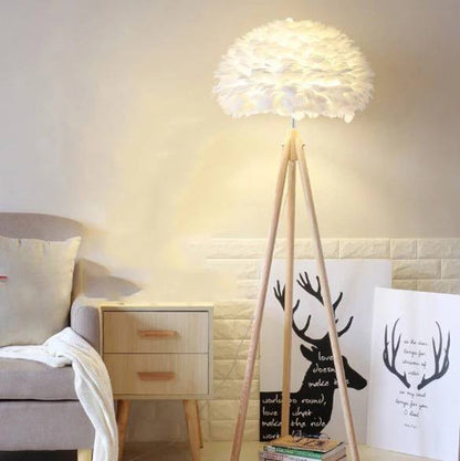 TRENDY FEATHER LIVING ROOM LAMP