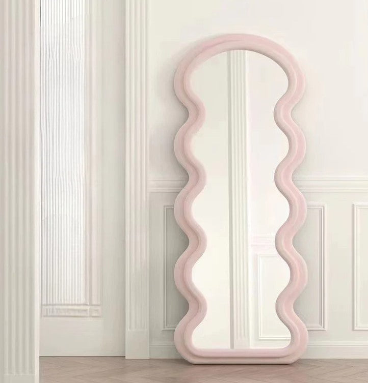 Wavy velvet mirror (pink)