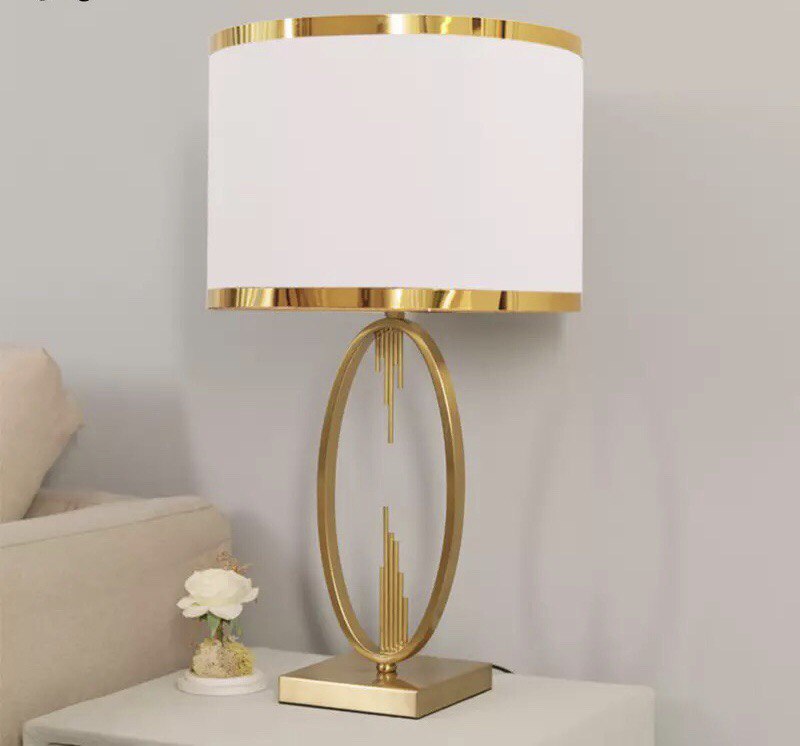 Luxury bedside table lamp