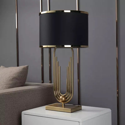 Luxury Postmodern Metal Table Light