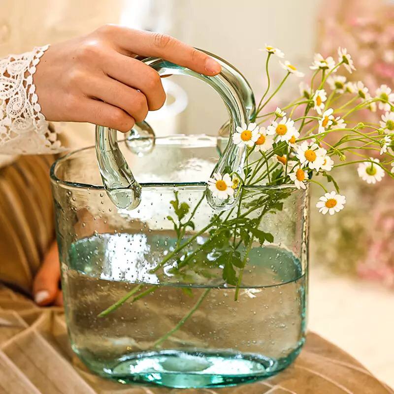 Clear glass vase bag