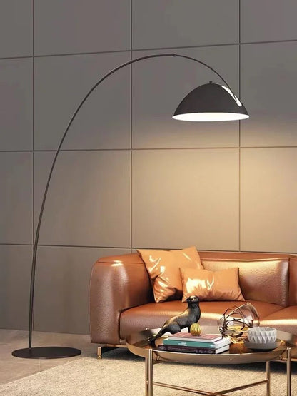 Moly Curved lamp with a metal base