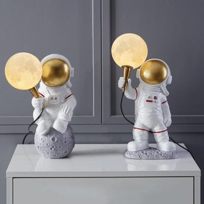 Space man table lamp